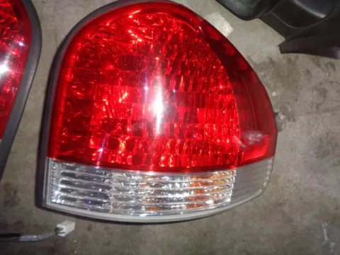 Φανάρι Πίσω Δεξί για HYUNDAI SANTA FE (2004 - 2007) (SM) Φανάρι Πίσω Δεξί για HYUNDAI SANTA FE (2004 - 2007) (SM)