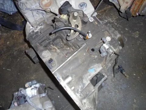 Κιβώτιο Ταχυτήτων (Σασμάν) Χειροκίνητο για CITROEN C5 (2001 - 2004) (DC) Κιβώτιο Ταχυτήτων (Σασμάν) Χειροκίνητο για CITROEN C5 (2001 - 2004) (DC)