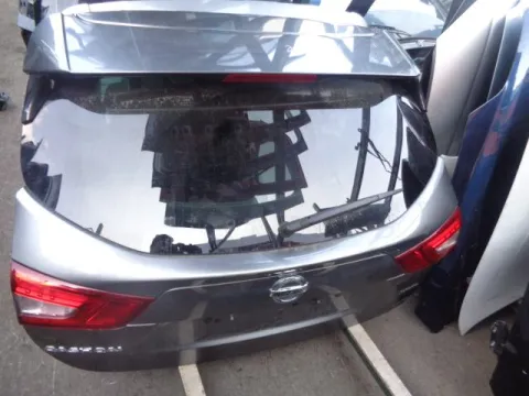 Πορτ-Μπαγκάζ για NISSAN QASHQAI (2014 - ) Πορτ-Μπαγκάζ για NISSAN QASHQAI (2014 - )