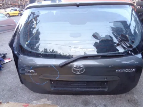 Πορτ-Μπαγκάζ για λίγο χτυπημένη TOYOTA COROLLA (2004 - 2007) (E120) Πορτ-Μπαγκάζ για λίγο χτυπημένη TOYOTA COROLLA (2004 - 2007) (E120)