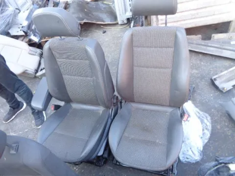 Καθίσματα Σετ Εμπρός Χ. Αερόσακους για OPEL ZAFIRA (2005 - 2008) B , (2008 - 2012) B *Α* Καθίσματα Σετ Εμπρός Χ. Αερόσακους για OPEL ZAFIRA (2005 - 2008) B , (2008 - 2012) B *Α*