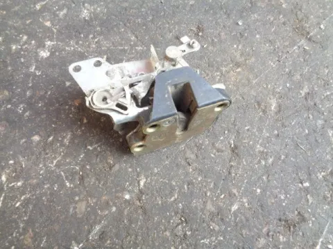 Κλειδαριά μηχανική Πίσω Δεξιά για TOYOTA CARINA (1992 - 1995) E (T190) , (1996 - 1997) E (T190) Κλειδαριά μηχανική Πίσω Δεξιά για TOYOTA CARINA (1992 - 1995) E (T190) , (1996 - 1997) E (T190)