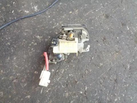 Ηλεκτρομαγνητική Κλειδαριά Πίσω Δεξιά για TOYOTA CARINA (1996 - 1997) E (T190) , (1992 - 1995) E (T190) 2pin Ηλεκτρομαγνητική Κλειδαριά Πίσω Δεξιά για TOYOTA CARINA (1996 - 1997) E (T190) , (1992 - 1995) E (T190) 2pin