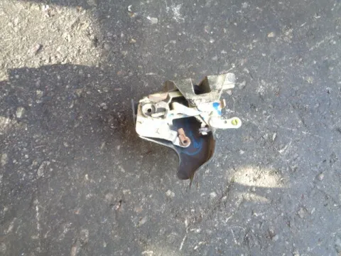 Κλειδαριά μηχανική Πίσω Αριστερή για TOYOTA STARLET (1996 - 1999) (EP90-1) Κλειδαριά μηχανική Πίσω Αριστερή για TOYOTA STARLET (1996 - 1999) (EP90-1)