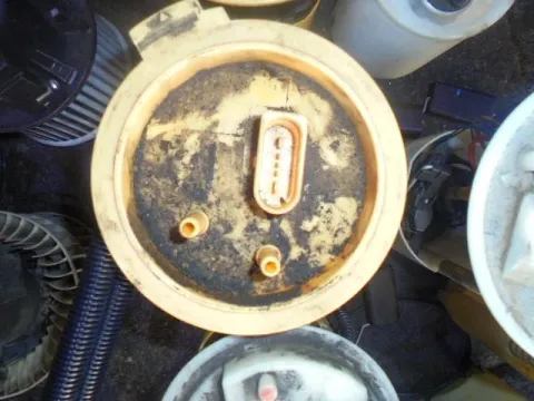 Αντλία Καυσίμου (Τρόμπα Πετρελαίου) για VW GOLF (1998 - 2004) Mk4 (1J1) 1900 (AGP) Diesel 68 SDI Αντλία Καυσίμου (Τρόμπα Πετρελαίου) για VW GOLF (1998 - 2004) Mk4 (1J1) 1900 (AGP) Diesel 68 SDI