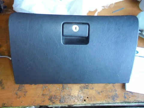 Ντουλαπάκι για TOYOTA COROLLA (2004 - 2007) (E120) *Γ* Ντουλαπάκι για TOYOTA COROLLA (2004 - 2007) (E120) *Γ*