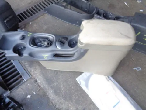 Υποβραχιόνιο(Τεμπέλης) για HYUNDAI SANTA FE (2004 - 2007) (SM) *Γ* Υποβραχιόνιο(Τεμπέλης) για HYUNDAI SANTA FE (2004 - 2007) (SM) *Γ*