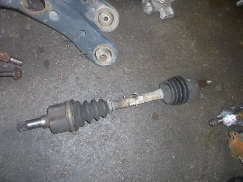 Ημιαξόνιο Εμπρός Αριστερό για FORD MONDEO (2007 - 2010) Mk4a (BA7 - CD345) Ημιαξόνιο Εμπρός Αριστερό για FORD MONDEO (2007 - 2010) Mk4a (BA7 - CD345)