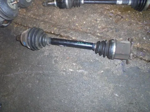 Ημιαξόνιο Εμπρός Αριστερό για AUDI A4 (2001 - 2005) (8H) (8E) Ημιαξόνιο Εμπρός Αριστερό για AUDI A4 (2001 - 2005) (8H) (8E)
