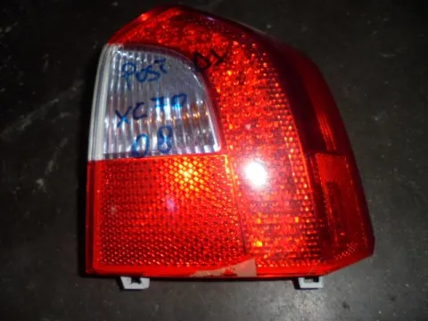 Φανάρι Πίσω Δεξί ΕΛΑΤΩΜΑΤΙΚΟ για VOLVO XC70 (2007 - 2013) Φανάρι Πίσω Δεξί ΕΛΑΤΩΜΑΤΙΚΟ για VOLVO XC70 (2007 - 2013)