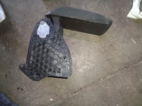 Υποβραχιόνιο(Τεμπέλης) για SKODA OCTAVIA (2004 - 2008) 5 (1Z3-5) *Γ* Υποβραχιόνιο(Τεμπέλης) για SKODA OCTAVIA (2004 - 2008) 5 (1Z3-5) *Γ*