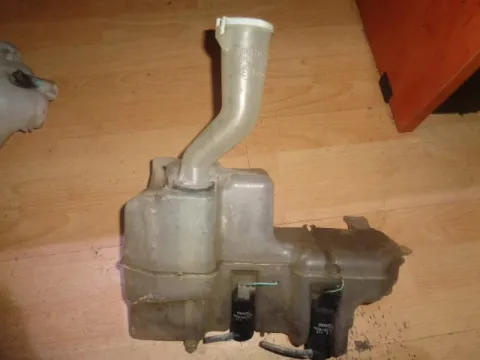 Δοχείο Υαλοκαθαριστήρων Με Μοτέρ για MITSUBISHI PAJERO PININ (1999-2005) (H6 W) (H7 W) Δοχείο Υαλοκαθαριστήρων Με Μοτέρ για MITSUBISHI PAJERO PININ (1999-2005) (H6 W) (H7 W)