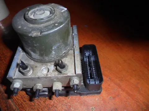 Μονάδα ABS 13157575 για OPEL ASTRA (2004 - 2007) H Μονάδα ABS 13157575 για OPEL ASTRA (2004 - 2007) H