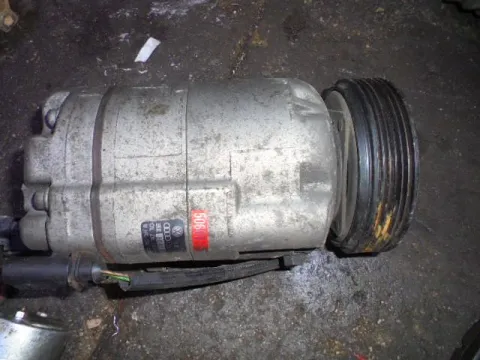 Συμπιεστής A-C (Κομπρέσορας) για VW GOLF (1998 - 2004) Mk4 (1J1) Συμπιεστής A-C (Κομπρέσορας) για VW GOLF (1998 - 2004) Mk4 (1J1)