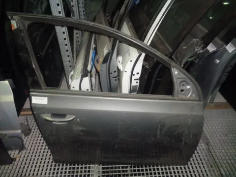 Πόρτα Εμπρός Δεξιά για VW GOLF (2009 - 2013) Mk6 (5K1) *E* Πόρτα Εμπρός Δεξιά για VW GOLF (2009 - 2013) Mk6 (5K1) *E*