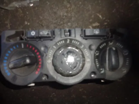 Χειριστήρια Καλοριφέρ για OPEL CORSA (2006 - 2011) D Χειριστήρια Καλοριφέρ για OPEL CORSA (2006 - 2011) D