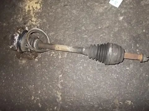 Ημιαξόνιο Εμπρός Αριστερό για RENAULT CLIO (2001 - 2005) (BB_) (CB_) Ημιαξόνιο Εμπρός Αριστερό για RENAULT CLIO (2001 - 2005) (BB_) (CB_)