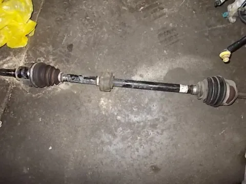 Ημιαξόνιο Εμπρός Δεξί για TOYOTA YARIS (2015 - 2017) Ημιαξόνιο Εμπρός Δεξί για TOYOTA YARIS (2015 - 2017)