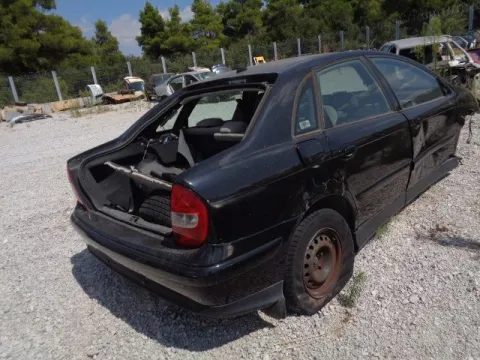 Τροπέτο Αμάξι κομπλέ με Μηχανή και Σασμάν με Άξονα Πίσω Δισκόπλάκες ABS και 1 Ζαντολάστιχο 195/65/15  για CITROEN C5 (2001 - 2004) (DC) (DC) Sedan - 4dr 1800 6FZ (EW7J4) Petrol 115 16V *ΔΒ* -  Τροπέτο Αμάξι κομπλέ με Μηχανή και Σασμάν με Άξονα Πίσω Δισκόπλάκες ABS και 1 Ζαντολάστιχο 195/65/15  για CITROEN C5 (2001 - 2004) (DC) (DC) Sedan - 4dr 1800 6FZ (EW7J4) Petrol 115 16V *ΔΒ* -