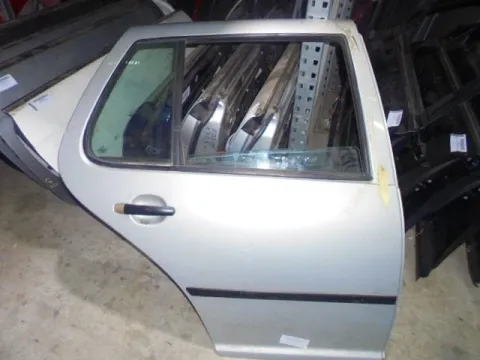 Πόρτα Πίσω Δεξιά για VW GOLF (1998 - 2004) Mk4 (1J1) *Ε* Πόρτα Πίσω Δεξιά για VW GOLF (1998 - 2004) Mk4 (1J1) *Ε*