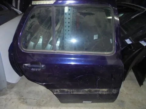 Πόρτα Πίσω Δεξιά για VW GOLF (1992 - 1998) Mk3 (1H1) Πόρτα Πίσω Δεξιά για VW GOLF (1992 - 1998) Mk3 (1H1)