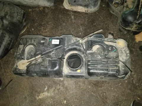 Δεξαμενή Καυσίμου (Ρεζερβουάρ) για SUZUKI SWIFT (2006 - 2008) (RS)  *ΔΒ* Δεξαμενή Καυσίμου (Ρεζερβουάρ) για SUZUKI SWIFT (2006 - 2008) (RS)  *ΔΒ*