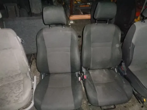 Καθίσματα Σετ Εμπρός Με Αερόσακους για TOYOTA AVENSIS (2003 - 2006) (T250) *Α* Καθίσματα Σετ Εμπρός Με Αερόσακους για TOYOTA AVENSIS (2003 - 2006) (T250) *Α*