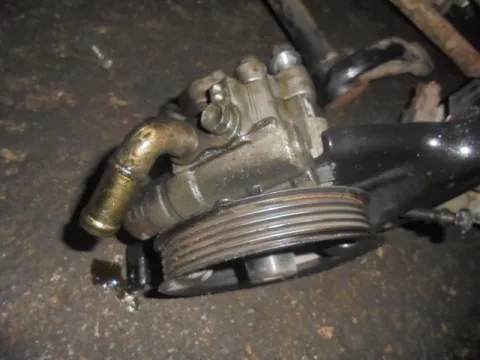 Αντλία Υδραυλικού Τιμονιού για TOYOTA AVENSIS (2003 - 2006) (T250) 2000 (1CD-FTV) diesel 116 (CDT250) D-4D Αντλία Υδραυλικού Τιμονιού για TOYOTA AVENSIS (2003 - 2006) (T250) 2000 (1CD-FTV) diesel 116 (CDT250) D-4D