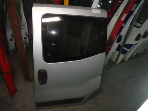 Πόρτα Αριστερή Συρόμενη Με Τζάμι για FIAT QUBO (2008 - ) , FIORINO (2008 -) Πόρτα Αριστερή Συρόμενη Με Τζάμι για FIAT QUBO (2008 - ) , FIORINO (2008 -)