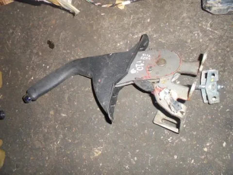 Καστάνια Χειροφρένου για HYUNDAI i20 (2009 - 2011) *Δ* Καστάνια Χειροφρένου για HYUNDAI i20 (2009 - 2011) *Δ*