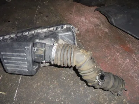 Φιλτροκούτι με Airflow για TOYOTA AVENSIS (2000 - 2003) (T220) 2000 (1CD-FTV) diesel 110 (CDT220) D-4D , 2000 1CD-FTV diesel 110 D-4D *Δ* Φιλτροκούτι με Airflow για TOYOTA AVENSIS (2000 - 2003) (T220) 2000 (1CD-FTV) diesel 110 (CDT220) D-4D , 2000 1CD-FTV diesel 110 D-4D *Δ*