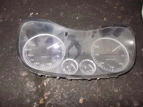 Κοντέρ για PEUGEOT 307 (2001 - 2005) (3A) (3C) Κοντέρ για PEUGEOT 307 (2001 - 2005) (3A) (3C)