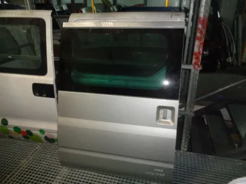 Πόρτα Δεξιά Συρόμενη Με Τζάμι 1.55 Υψος για FORD TRANSIT (2000 - 2006) (FA_ _) Πόρτα Δεξιά Συρόμενη Με Τζάμι 1.55 Υψος για FORD TRANSIT (2000 - 2006) (FA_ _)