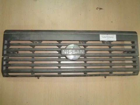 Μάσκα Σήμα - Έμβλημα Εμπρός για NISSAN URVAN (1987 - 1997) (E24) Μάσκα Σήμα - Έμβλημα Εμπρός για NISSAN URVAN (1987 - 1997) (E24)