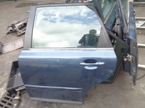 Πόρτα Πίσω Αριστερή για VOLVO V50 (2004 - 2007) (MW) S-Wagon - 5dr *Ε* Πόρτα Πίσω Αριστερή για VOLVO V50 (2004 - 2007) (MW) S-Wagon - 5dr *Ε*