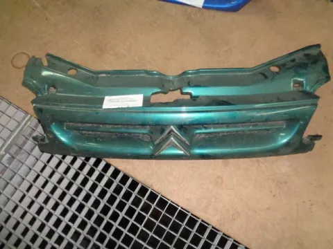 Μάσκα Σήμα - Έμβλημα Εμπρός για CITROEN BERLINGO (2002 - 2008) I (MF) Μάσκα Σήμα - Έμβλημα Εμπρός για CITROEN BERLINGO (2002 - 2008) I (MF)