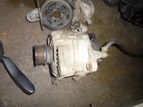 Δυναμό - Εναλλάκτης για VW GOLF (1998 - 2004) Mk4 (1J1) Δυναμό - Εναλλάκτης για VW GOLF (1998 - 2004) Mk4 (1J1)