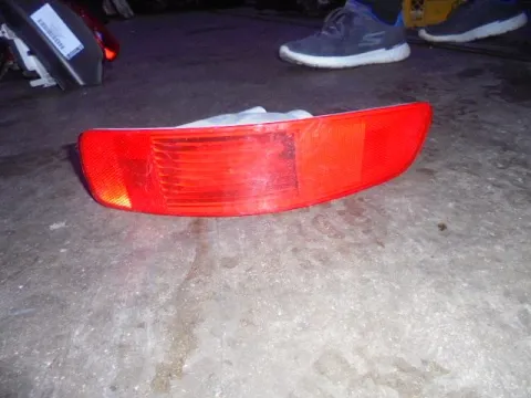 Ανακλαστικό Πίσω Δεξί για MITSUBISHI OUTLANDER (2003 - 2006) (CU) Ανακλαστικό Πίσω Δεξί για MITSUBISHI OUTLANDER (2003 - 2006) (CU)