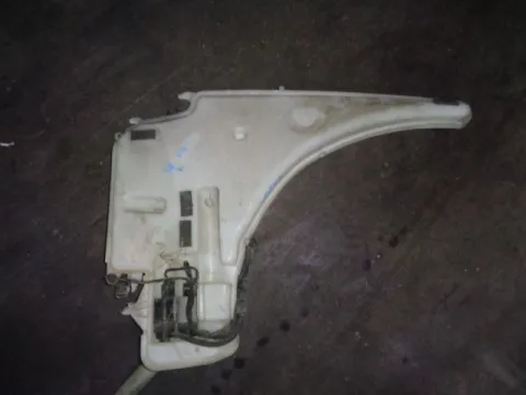 Δοχείο Υαλοκαθαριστήρων Με Μοτέρ για BMW 1 Series (2004 - 2007) (E87) Δοχείο Υαλοκαθαριστήρων Με Μοτέρ για BMW 1 Series (2004 - 2007) (E87)