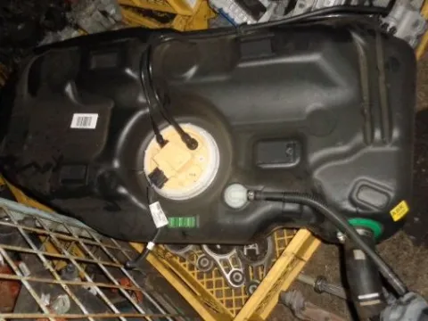 Δεξαμενή Καυσίμου (Ρεζερβουάρ) για OPEL CORSA (2014 - ) E *Δ* Δεξαμενή Καυσίμου (Ρεζερβουάρ) για OPEL CORSA (2014 - ) E *Δ*
