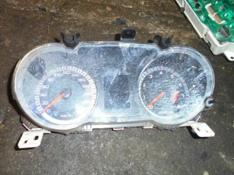 Κοντέρ για CITROEN C-CROSSER (2007 - ) (EP) Κοντέρ για CITROEN C-CROSSER (2007 - ) (EP)