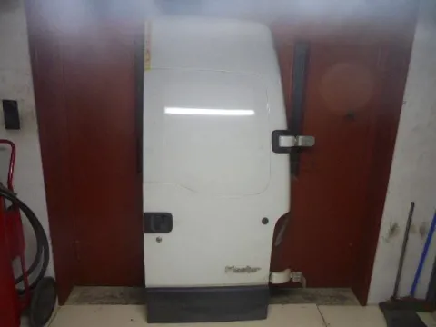 Πόρτα Πίσω Δεξιά Δίφυλλη Χ.Τζάμι 2.00 Υψος για RENAULT MASTER (1998 - 2003) (FD) Πόρτα Πίσω Δεξιά Δίφυλλη Χ.Τζάμι 2.00 Υψος για RENAULT MASTER (1998 - 2003) (FD)