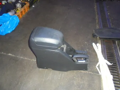 Υποβραχιόνιο(Τεμπέλης) για OPEL ANTARA (2006 - 2010) *Γ* Υποβραχιόνιο(Τεμπέλης) για OPEL ANTARA (2006 - 2010) *Γ*