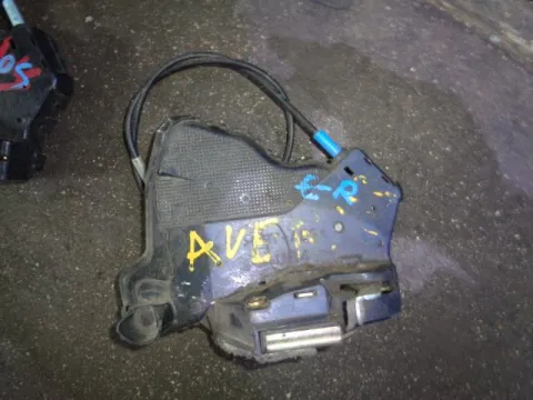 Ηλεκτρομαγνητική Κλειδαριά Εμπρός Δεξιά 2pin για TOYOTA AVENSIS (2003 - 2006) (T250) Ηλεκτρομαγνητική Κλειδαριά Εμπρός Δεξιά 2pin για TOYOTA AVENSIS (2003 - 2006) (T250)
