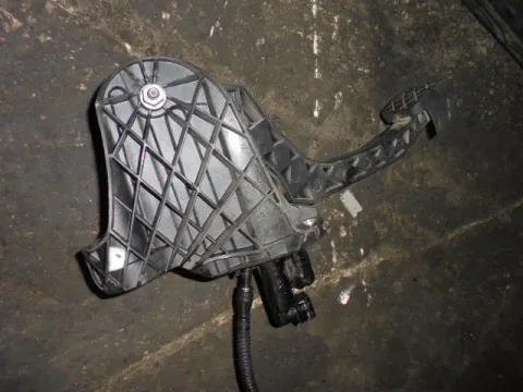 Πετάλ Συμπλέκτη για SKODA OCTAVIA (2008 - 2013) 5 (1Z3-5)  *Δ* Πετάλ Συμπλέκτη για SKODA OCTAVIA (2008 - 2013) 5 (1Z3-5)  *Δ*