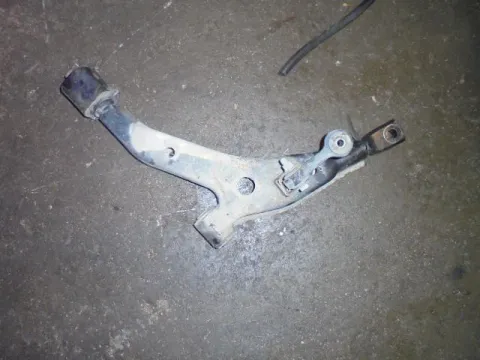 Ψαλίδι Εμπρός Αριστερό για HYUNDAI ATOS MPV (2000 - 2003) (MX) ΠΑΛΕΤΑ 1 *223235*