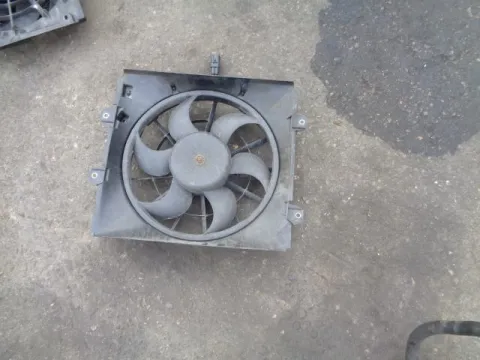 Βεντιλατέρ Ψυγείου Κινητήρα (Νερού) για TOYOTA AVENSIS (1997 - 2000) (T220) *Γ* Βεντιλατέρ Ψυγείου Κινητήρα (Νερού) για TOYOTA AVENSIS (1997 - 2000) (T220) *Γ*
