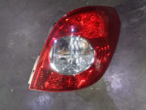 Φανάρι Πίσω Δεξί για OPEL ANTARA (2006 - 2010) Φανάρι Πίσω Δεξί για OPEL ANTARA (2006 - 2010)