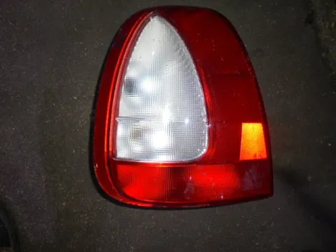 Φανάρι Πίσω Αριστερό Ραγισμένο για CHEVROLET - DAEWOO NUBIRA (1997 - 1999) (J100) Φανάρι Πίσω Αριστερό Ραγισμένο για CHEVROLET - DAEWOO NUBIRA (1997 - 1999) (J100)