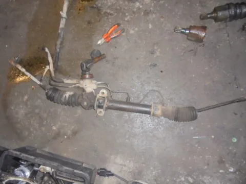 Κρεμαγιέρα Υδραυλική για MITSUBISHI LANCER (1989 - 1992) (C6) Κρεμαγιέρα Υδραυλική για MITSUBISHI LANCER (1989 - 1992) (C6)